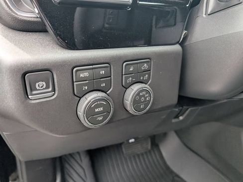 New 2026 Chevrolet Silverado 1500 LT Trail Boss w/ LT Trail Boss Premium Package AWD/4WD image 17