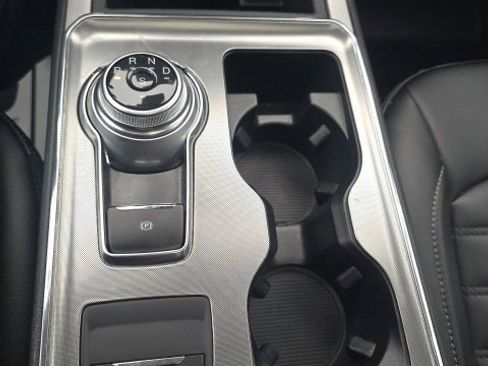 Certified 2022 Ford Edge SEL w/ Convenience Package image 28