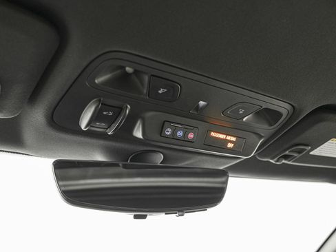 Used 2022 Chevrolet Camaro SS image 25