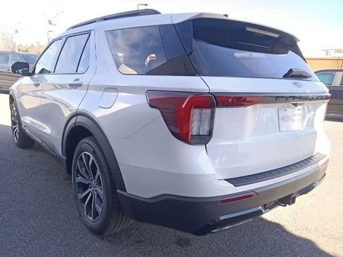 New 2026 Ford Explorer ST-Line image 5