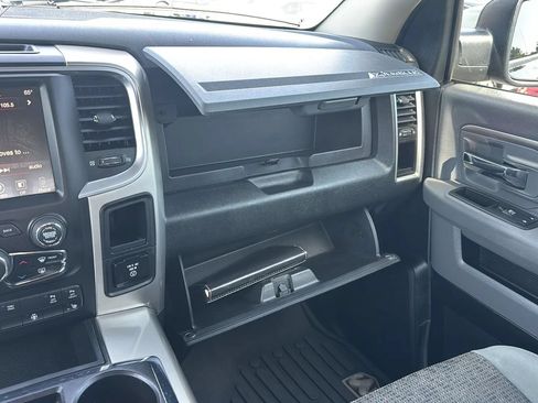 Used 2016 RAM 1500 Big Horn AWD/4WD image 35