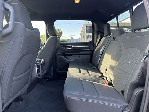Used 2023 RAM 1500 Big Horn AWD/4WD image 23