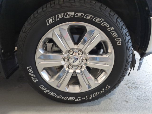 Used 2019 Ford F150 XLT w/ Equipment Group 302A Luxury AWD/4WD image 26