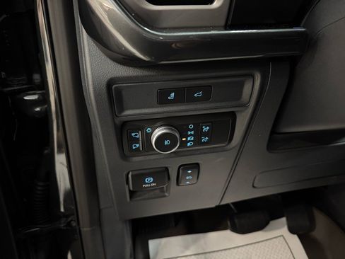 Used 2022 Ford Expedition Timberline image 20