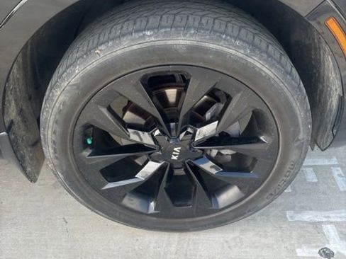 Used 2021 Kia Sorento SX image 10