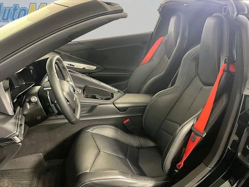 Used 2024 Chevrolet Corvette Stingray Coupe RWD image 25