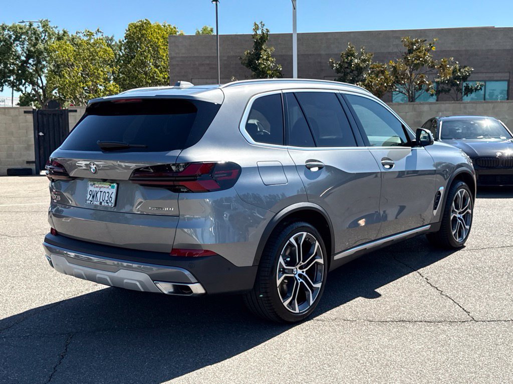 Used 2026 BMW X5 sDrive40i RWD image 9