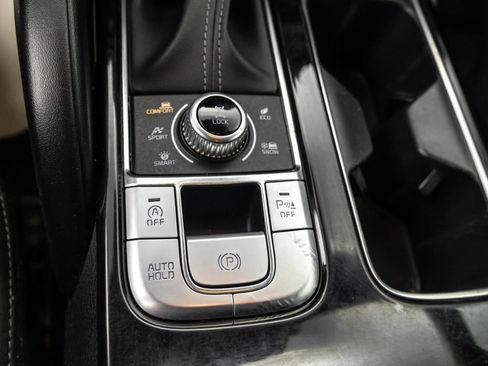 Used 2021 Kia Telluride LX image 28