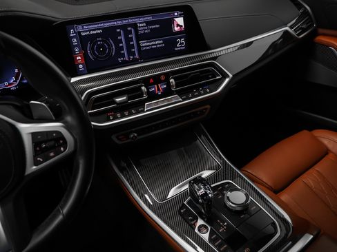 Used 2022 BMW X5 M50i w/ Executive Package image 41