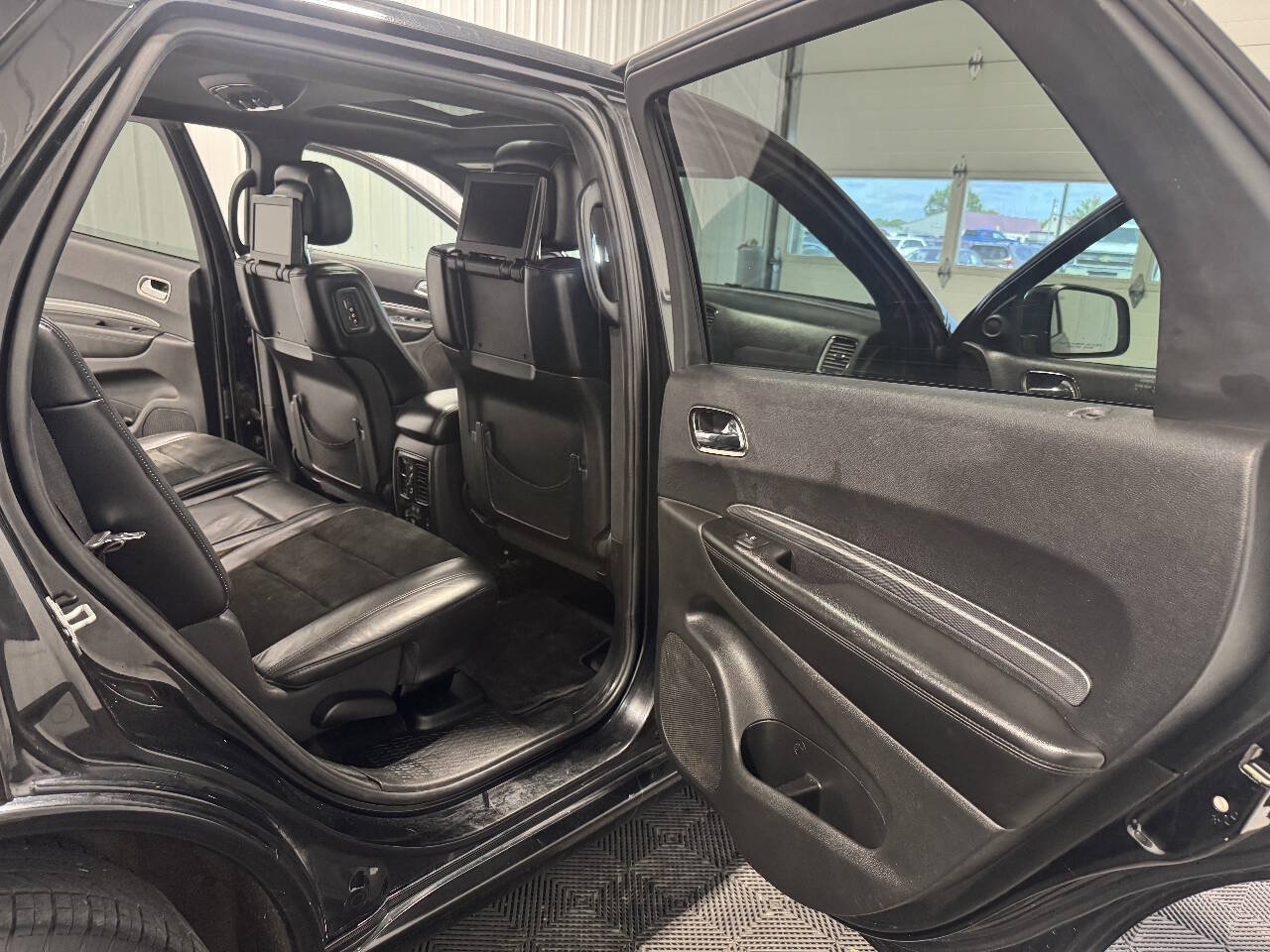 Used 2018 Dodge Durango GT w/ Blacktop Package AWD/4WD image 25