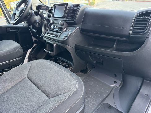 Used 2023 RAM ProMaster 3500 w/ Driver Convenience Group image 7