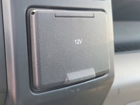 Used 2017 Ford F150 XL w/ Equipment Group 101A Mid RWD image 24
