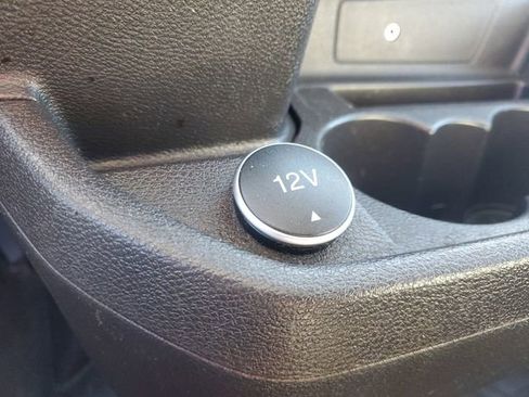 Used 2018 Ford Transit 250 130 Low Roof image 25