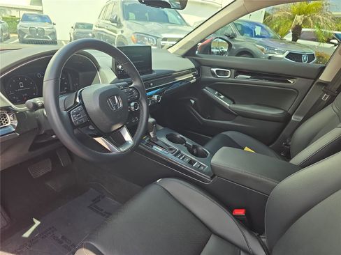 Used 2024 Honda Civic Touring image 16