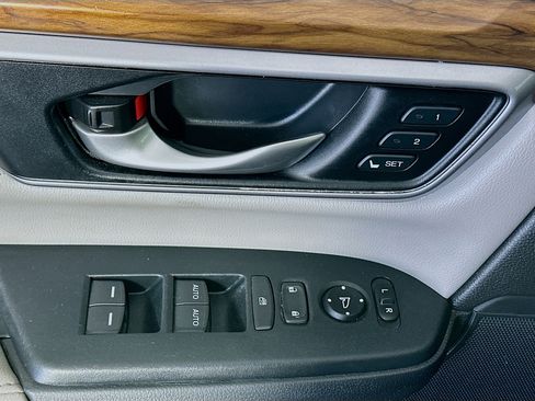 Used 2017 Honda CR-V EX-L image 15