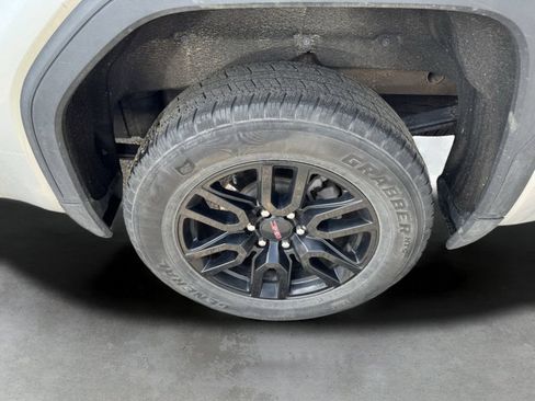 Used 2022 GMC Sierra 1500 Elevation AWD/4WD image 22