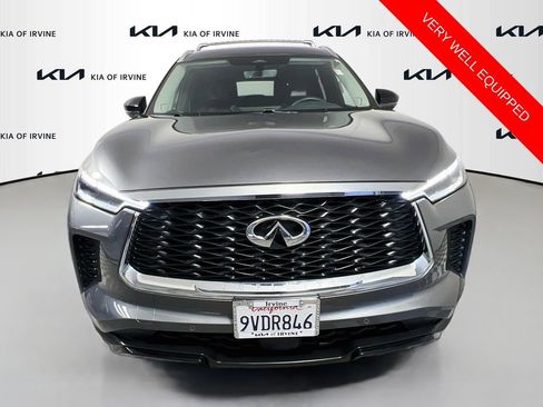 Used 2025 INFINITI QX60 Luxe w/ Cargo Package FWD image 2