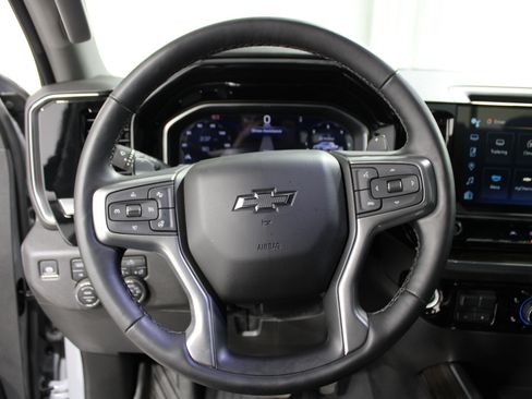 Used 2024 Chevrolet Silverado 1500 RST w/ Convenience Package II AWD/4WD image 10
