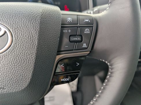 New 2026 Toyota Camry SE image 20