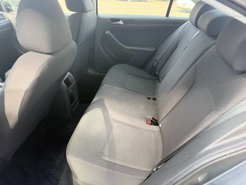 Used 2016 Volkswagen Jetta S FWD image 17