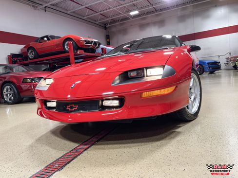 Used 1994 Chevrolet Camaro Z28 RWD image 56