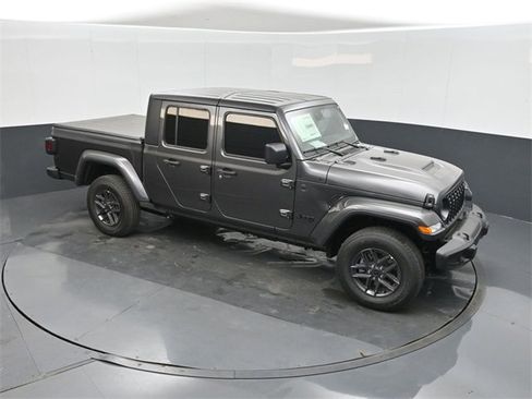 New 2025 Jeep Gladiator Sport image 25