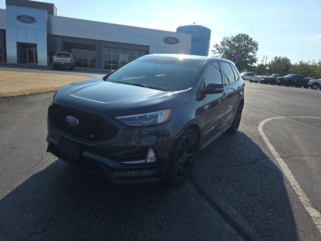 Used 2024 Ford Edge ST w/ Equipment Group 401A AWD/4WD image 7