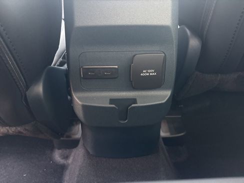 New 2026 Ford Maverick Lariat w/ Black Appearance Package image 14