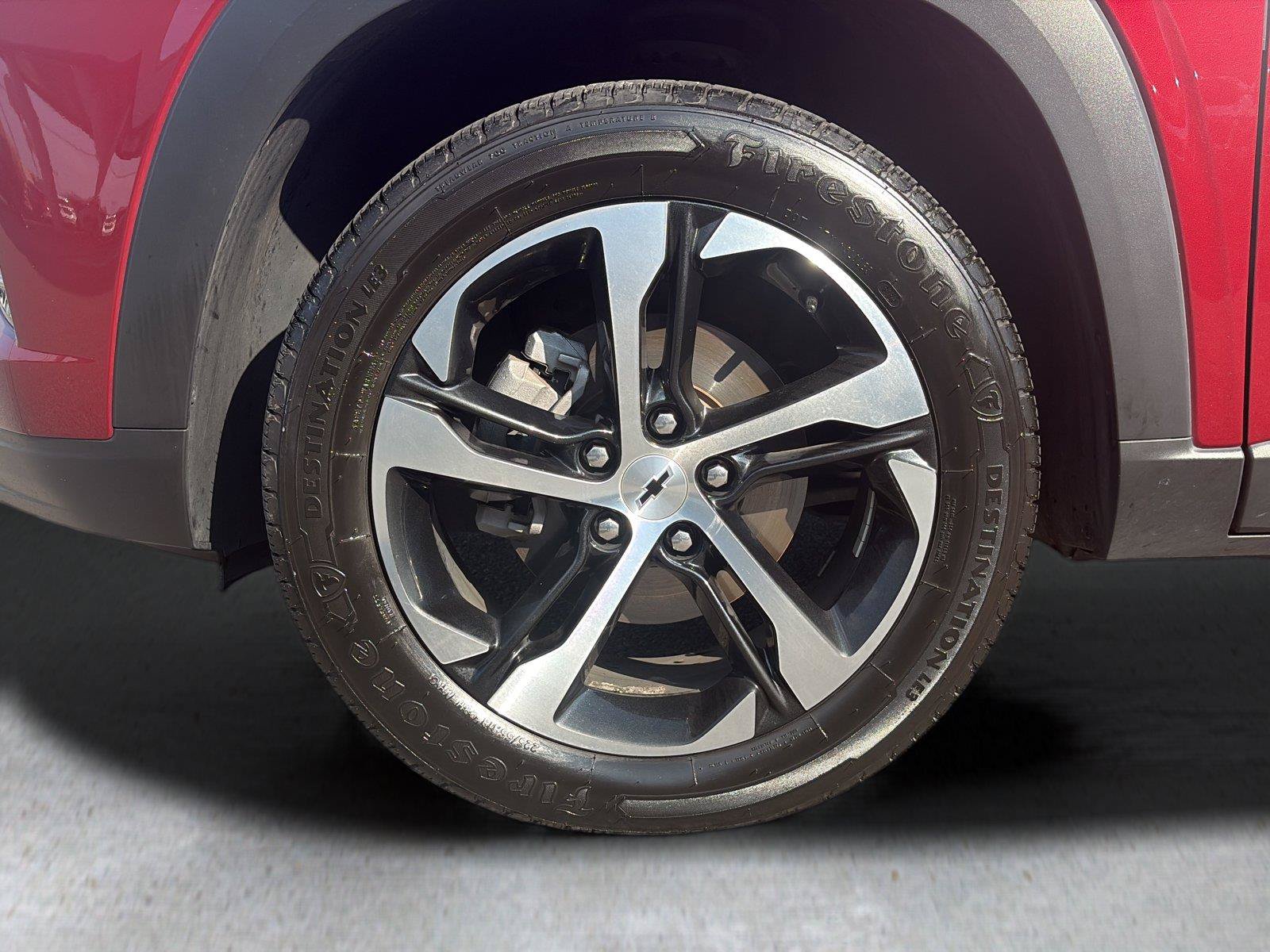 Used 2025 Chevrolet Trax RS FWD image 52