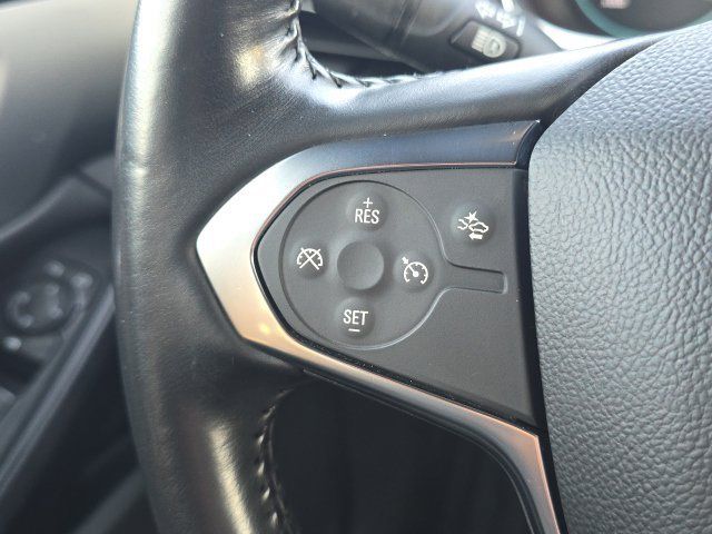 Used 2022 Chevrolet Traverse LT FWD image 45