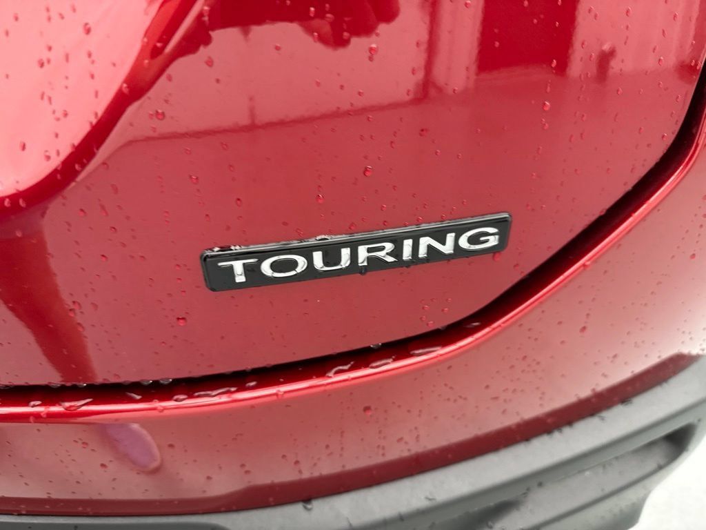 New 2026 Honda Pilot Touring image 9