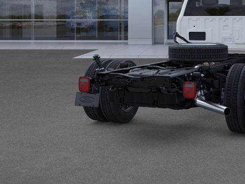 New 2026 Ford F550 image 52