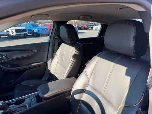 Used 2019 Chevrolet Impala Premier image 12