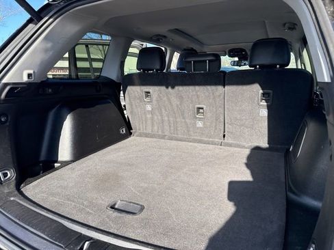 Used 2022 Jeep Grand Cherokee Limited image 34