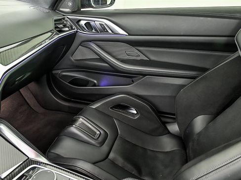 Used 2021 BMW M4 Competition w/ M Carbon Exterior Package RWD image 31