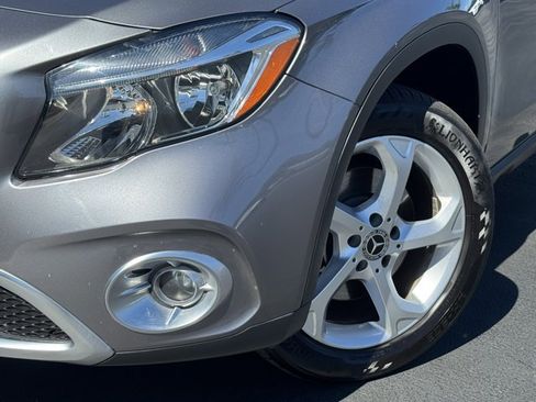 Used 2019 Mercedes-Benz GLA 250 image 2