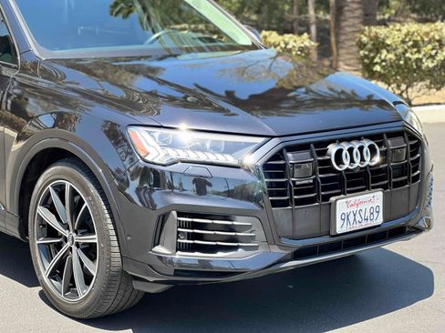 Used 2020 Audi Q7 3.0T Prestige AWD/4WD image 36