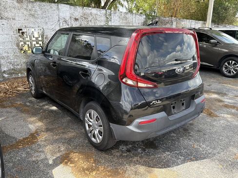 Used 2020 Kia Soul LX image 6