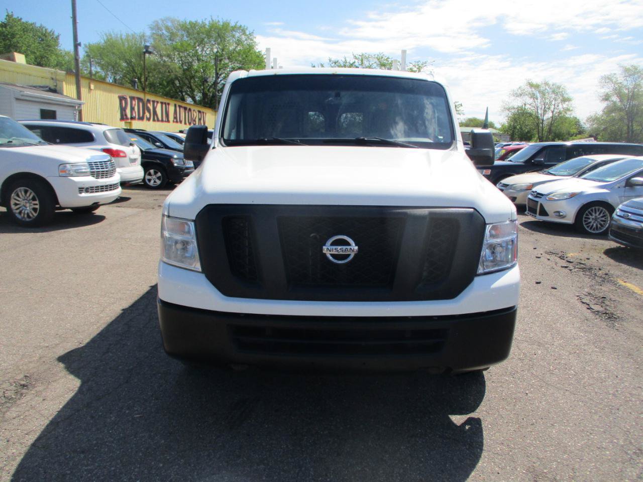 Used 2015 Nissan NV 2500 S w/ Side & Curtain Airbag Package RWD image 2