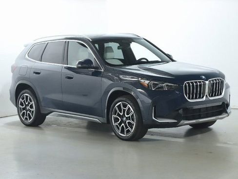 Used 2026 BMW X1 xDrive28i w/ Technology Package image 11