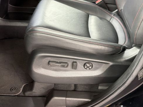 Used 2025 Honda Odyssey Sport-L image 14