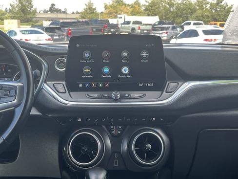 Used 2023 Chevrolet Blazer LT image 23