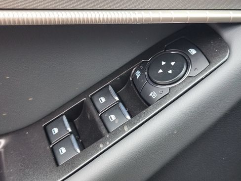 New 2026 Ford Explorer Active RWD image 20
