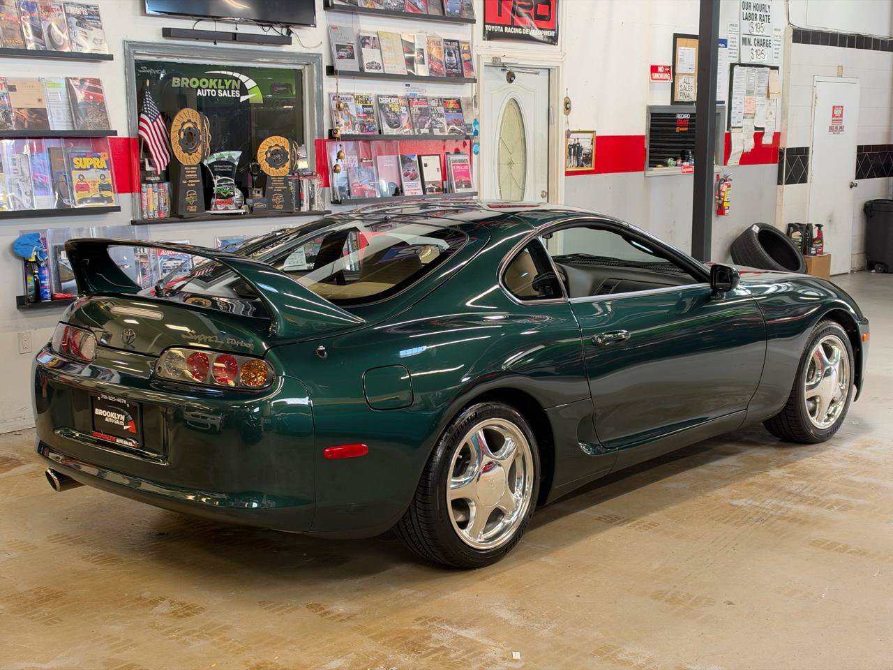 Used 1998 Toyota Supra Turbo RWD image 6