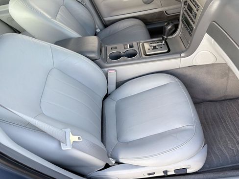 Used 2005 Lincoln LS RWD image 19