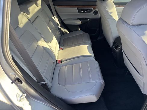 Used 2022 Honda CR-V Touring image 14