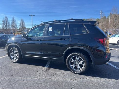 Certified 2023 Honda Passport TrailSport image 9