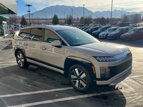 New 2026 Hyundai Ioniq 9 SEL image 5