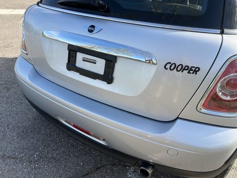 Used 2011 MINI Cooper Hardtop image 23