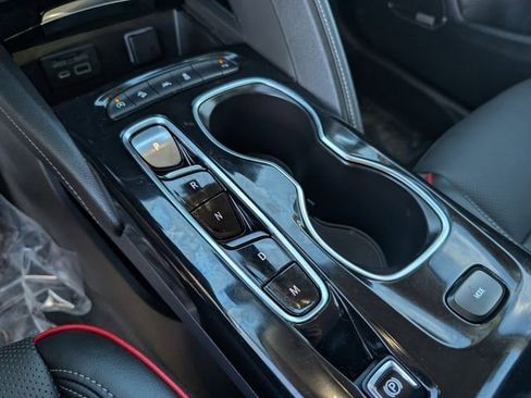 Used 2023 Buick Envision Essence w/ Technology Package I image 29